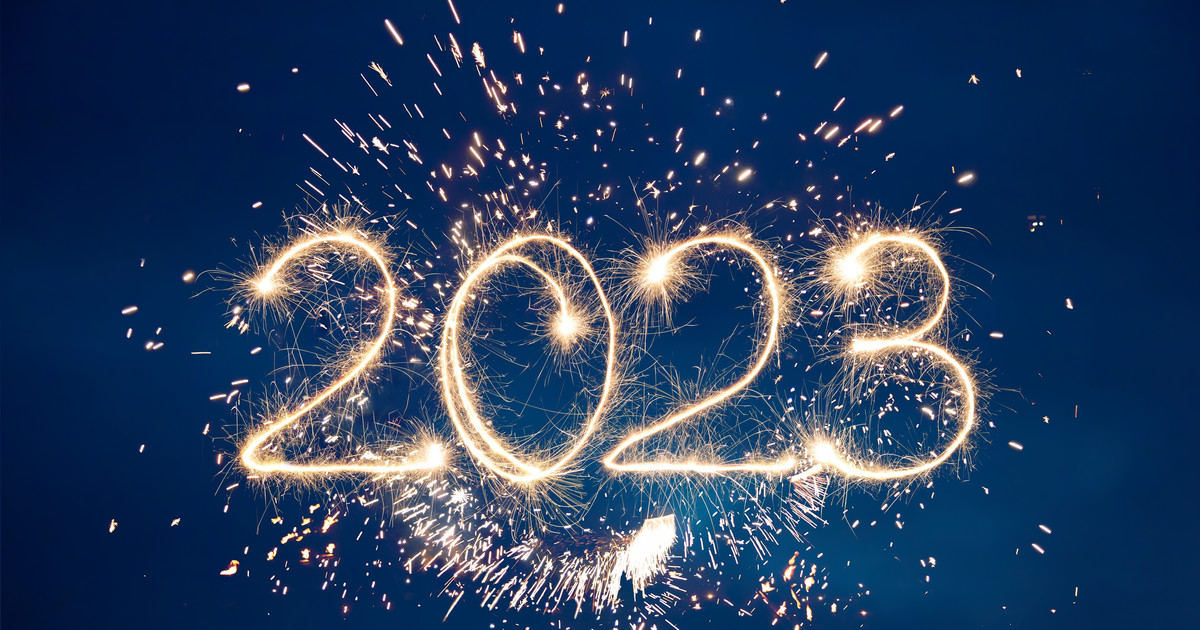 Wierszyki na Nowy Rok: poważne, zabawne, biznesowe. Pomysły - Kobieta